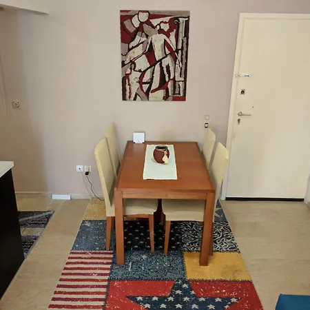 Apartment 50 Square Meters Loutraki Wifi, Smart Tv Netflix Mountain View Loutráki