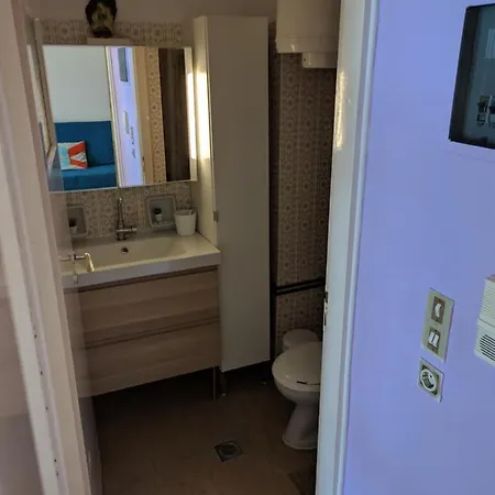 Apartment 50 Square Meters Loutraki Wifi, Smart Tv Netflix Mountain View 아파트 루트라키